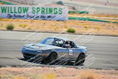 media/Oct-18-2025-Extreme Speed (Sat) [[d6d7e1fef1]]/Group 3 Purple/Session 2 (Turn 3)/